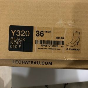 Black Le Chāteau above ankle Women dress shoes.